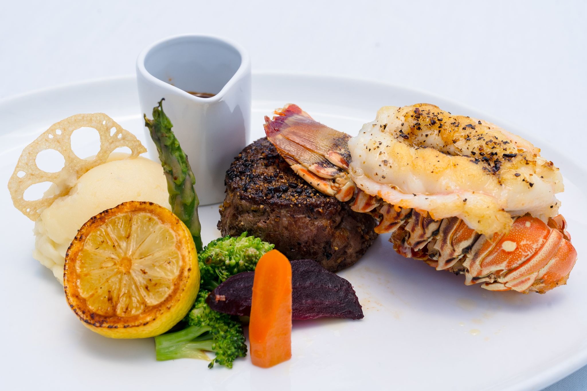best seafood in Grand Cayman