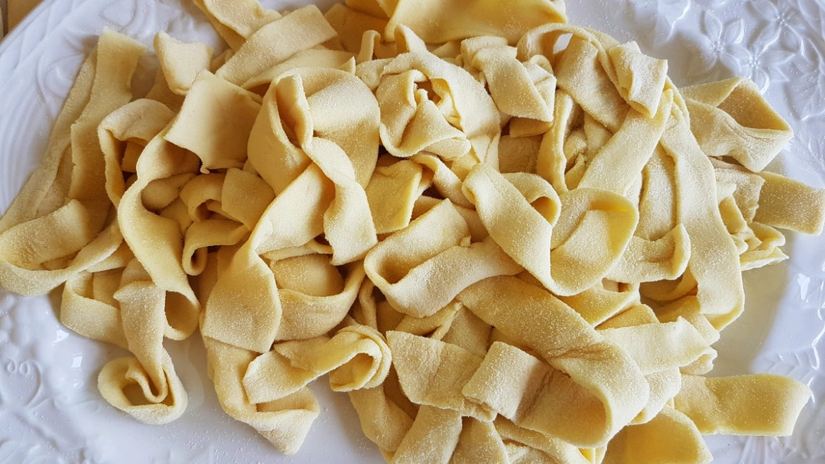 Pasta Lovers Dive into the Best Dishes at a Waterfront Restaurant in the Cayman Islands