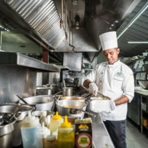 Five-star dining delivered to needy families