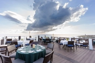 Fine Dining in Grand Cayman: What Makes the Island a Caribbean Culinary Capital