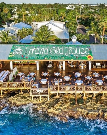 Waterfront Dining & Exceptional Cuisine in the Cayman Islands