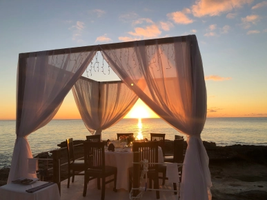 Grand Cabana
