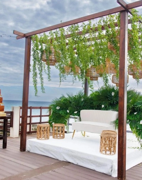 Meet our spectacular wedding partners